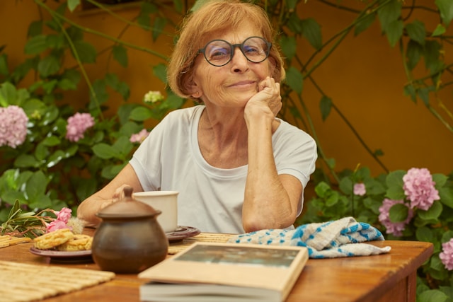 elderly woman with dementia looking into the camera
